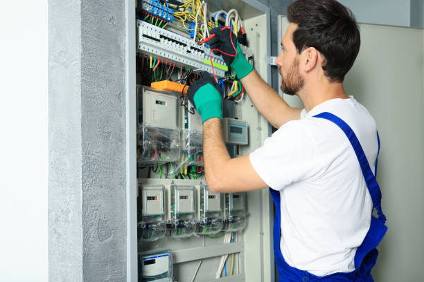 Best Affordable Emergency Electrician  in Yuma, CO